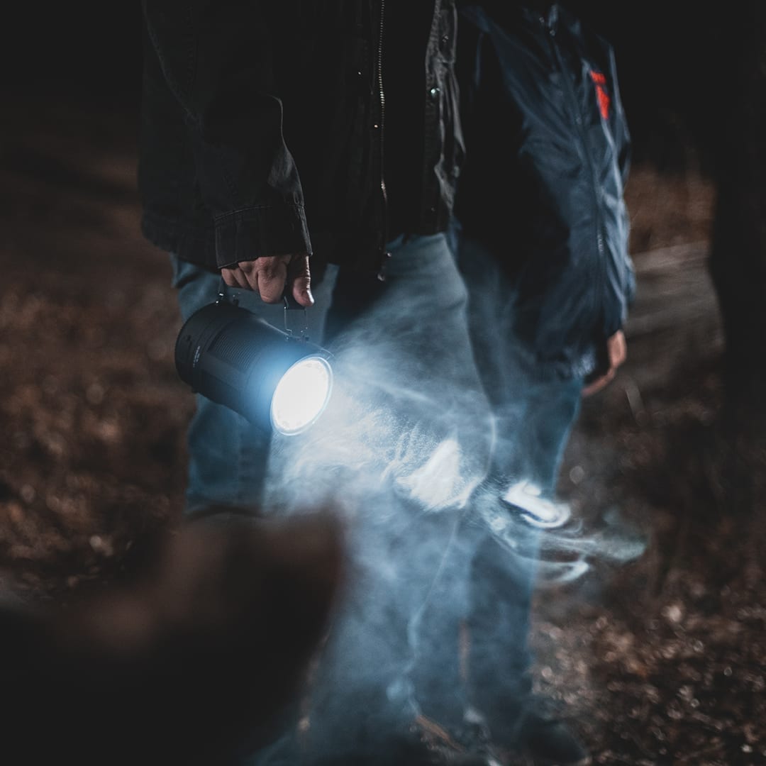 At Nebo Tools, we continually innovate so that we can offer the highest quality LED lighting products at the best price. The BIG Poppy™ is a combination 300 lumen lantern, bright 120 lumen spot light and realistic flickering flame lantern. The BIG Poppy™ is recargable and also serves as a power bank to charge other USB powered devices. The Flame Emulator produces a realistic flame without the heat and danger of real fire, creating the perfect, safe indoor or outdoor ambiance.